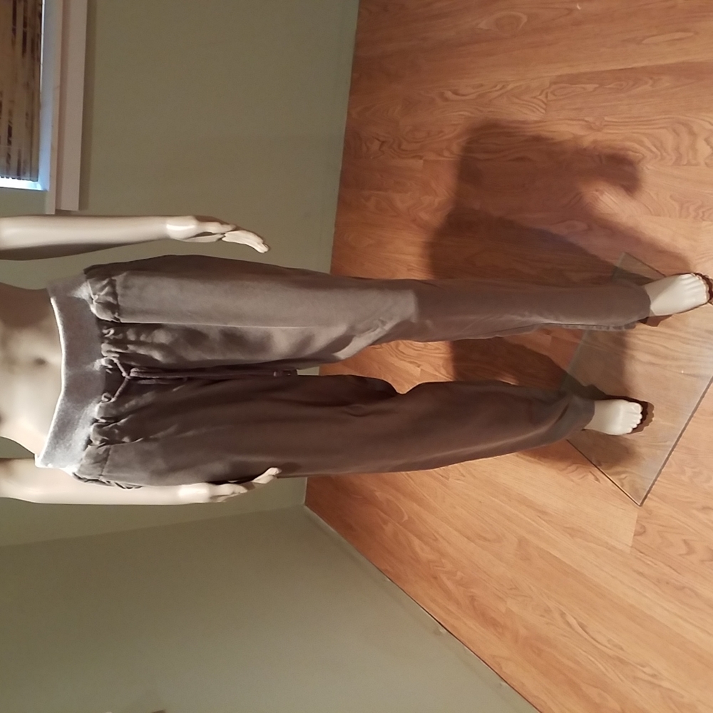 Daughters Of Liberation Sport Pant  Size 10